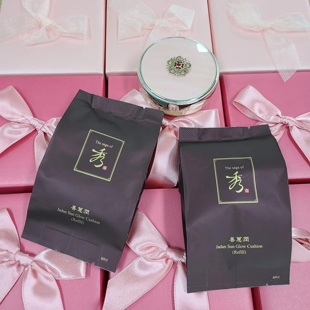 The saga of Xiu Pink Peony Special Edition Jadan Sun Glow Cushion Set Shade #21